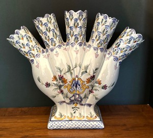 lot 54 image: Carvalhinho Five Finger Bud Vase