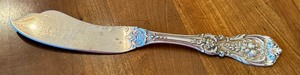 lot 35C image: Vintage Reed and Barton Francis I Butter Knife