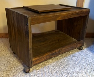 lot 86 image: Vintage Lazy Susan Style Media Stand on Casters