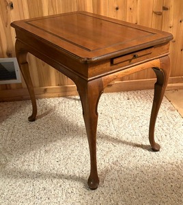 lot 114 image: Vintage Accent Table with Slide Out Tray