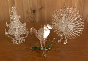 lot 149 image: Three Gorgeous Glass Ornaments