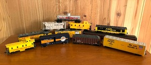 lot 169 image: 11 Train Cars by Life-Line, Atlas, Bachmann and More