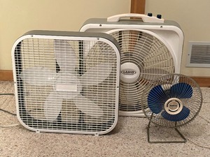 lot 260 image: Three Fans by Lasko, Holmes and Galaxy