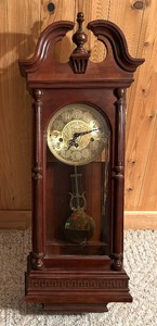 lot 264 image: Beautiful Clock by Ridgeway