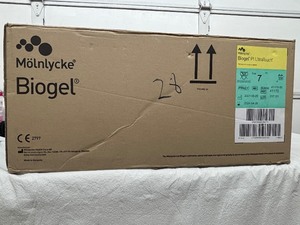 lot 35 image: 1 Case (200 pairs) NEW Molnlycke 41170 Biogel PI UltraTouch Polyisoprene Surgical Gloves - Size 7