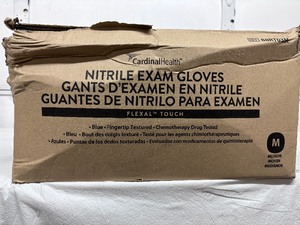 lot 73 image: 1 Case (2500 pairs) NEW Cardinal Health 88RT03M Nitrile Exam Gloves - Fingertip Textured and Chemotherapy Drug Tested - Size Medium Blue