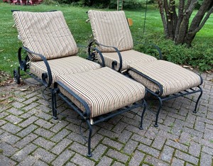 Pair of Patio Lounge Chairs with Ottomans