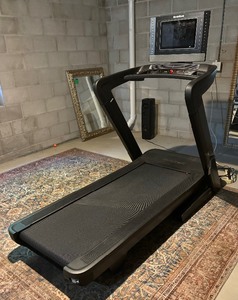Awesome NordicTrack Commercial 1750 Treadmill