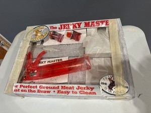 lot 78 image: A HI Mountain Jerky Master