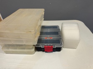 lot 92 image: Various Sized Plastic Organizers (Quantity 11)