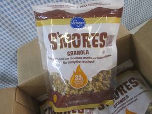 (B-1) 6 Bags of Smores Granola 10o...