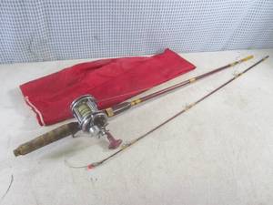 (G-1) Vintage Fishing Rod & Reel wi...