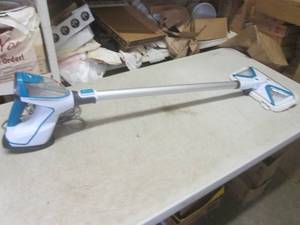 (H-2) Bissell Powerfresh Slim Steam...
