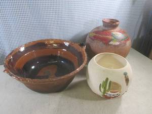 (F-3) Vintage Stoneware Pottery...