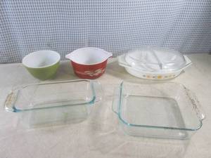 (EW4) Vintage Pyrex...
