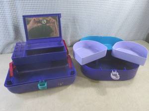 (A-2) 2 Vintage Caboodles Travel Ma...