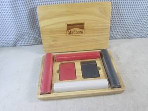 (CNTR) Vintage Marlboro Poker Set I...