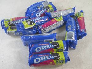 (B-2) 12 Packs of Double Stuf Oreo ...