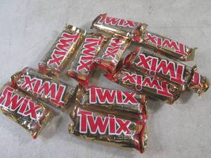 (B-1) 12 Twix Cookie Bars Past Date...