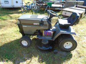 42� Craftsman hydro lawn tractor. Kohler 15.5 hp. Looks clean. New battery. Tested & works. As shown.