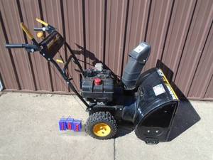 Yard Machine 8 hp snow blower. 24� cut. Runs good. Electric start. Tested & works. As shown.