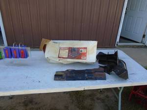 Craftsman 54� mulching kit. As shown.