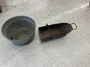 Galvanized Tub & Grain Scoop