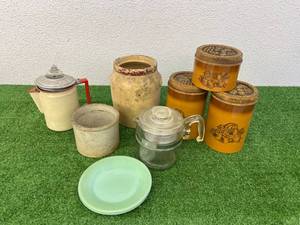 Mixed Lot Vintage Kitchen Items