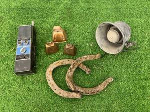 Bells, Speaker, Horse Shoes