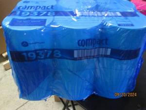 lot 30 image: case of compact 2-ply high capacity...