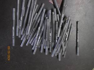lot 98 image: 40 bic black pens...