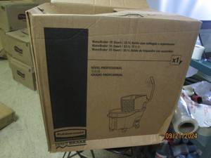 lot 163 image: rubbermaid commercial wave break 35...