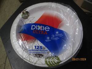 lot 179 image: package of 125 dixie ultra 10 116 ...