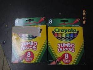 lot 189 image: 2 packages of 8 jumbo crayons...