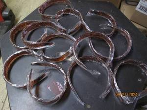 lot 261 image: 12 hair bands brown...