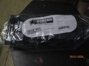 lot 276 image: 12 pair of memphis gloves...