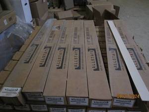 lot 298 image: 10 boxes of allstate rubber covebas...