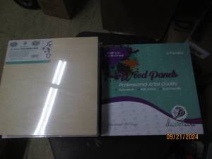 lot 320 image: 2 packges of 4 12 inch x 12 inch wo...