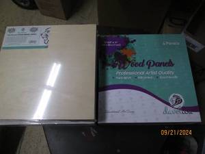 lot 323 image: 2 packges of 4 12 inch x 12 inch wo...