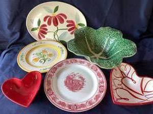 Green and Red Pottery and Floral Print Tablecloth