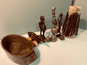 AFRICAN AND POTTERY