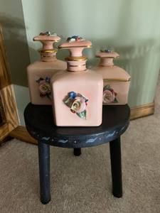 Small Tripod Stool, 3 Pink China Apothocary Bottles