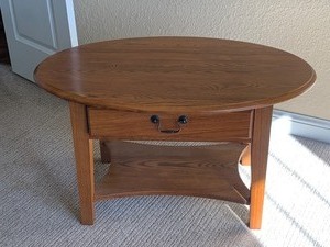 Small Oval CoffeeTeaCocktail Table