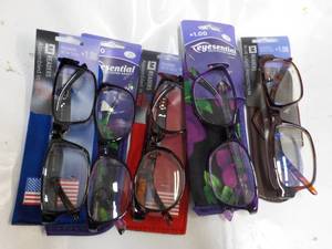 5 pair Reading Glasses 1.00 with ca...