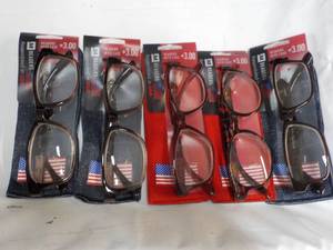 5 pair Reading Glasses 3.00 with ca...