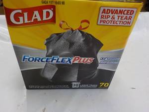 70 ct Glad 30 Gallon Trash Drawstri...