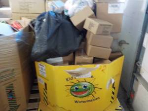 Pallet of Overstock, Unclaimed, and...