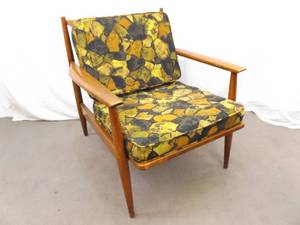 Vintage Mid Century Modern Wood Lounge Chair
