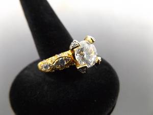 .925 Sterling Silver Zirconia Vermeil Ring Size 7.25