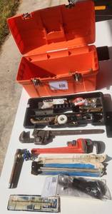 lot 509 image: Orange Plumbing box